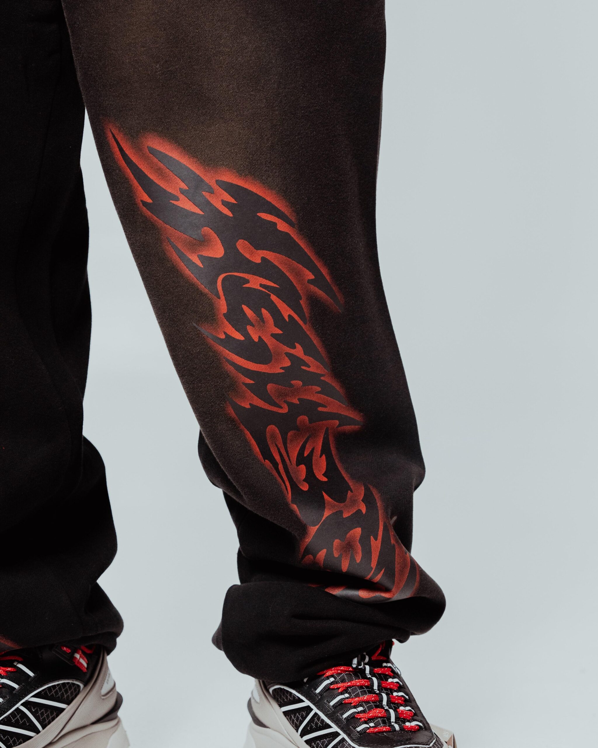 Fireborn Pants - Imagen 8