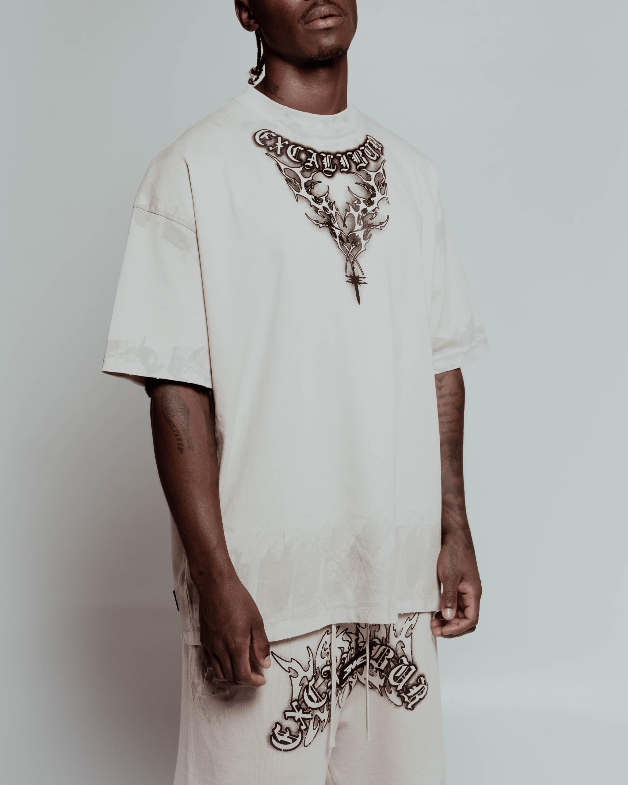 Emblem Neck T-Shirt - Imagen 6